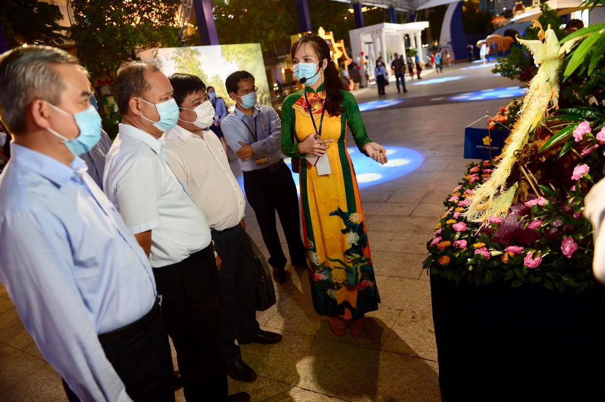 saigon-exhibition-12-island-districts-tiim-travel-0408-1